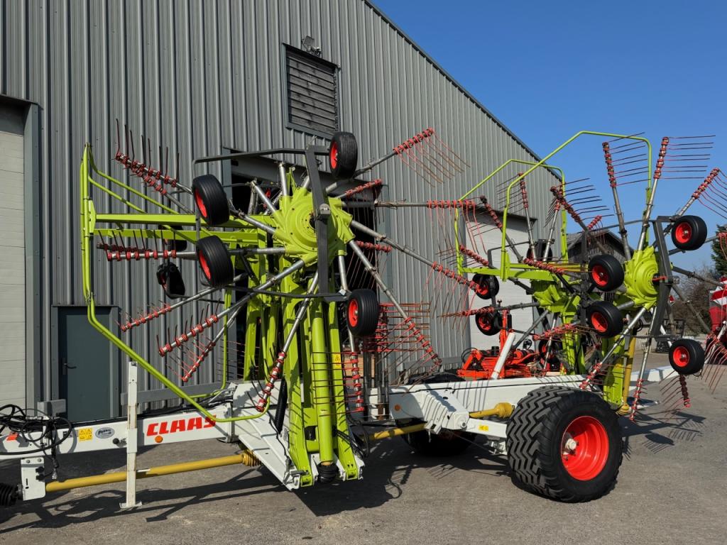 Claas Liner 3600 4 rotor rake