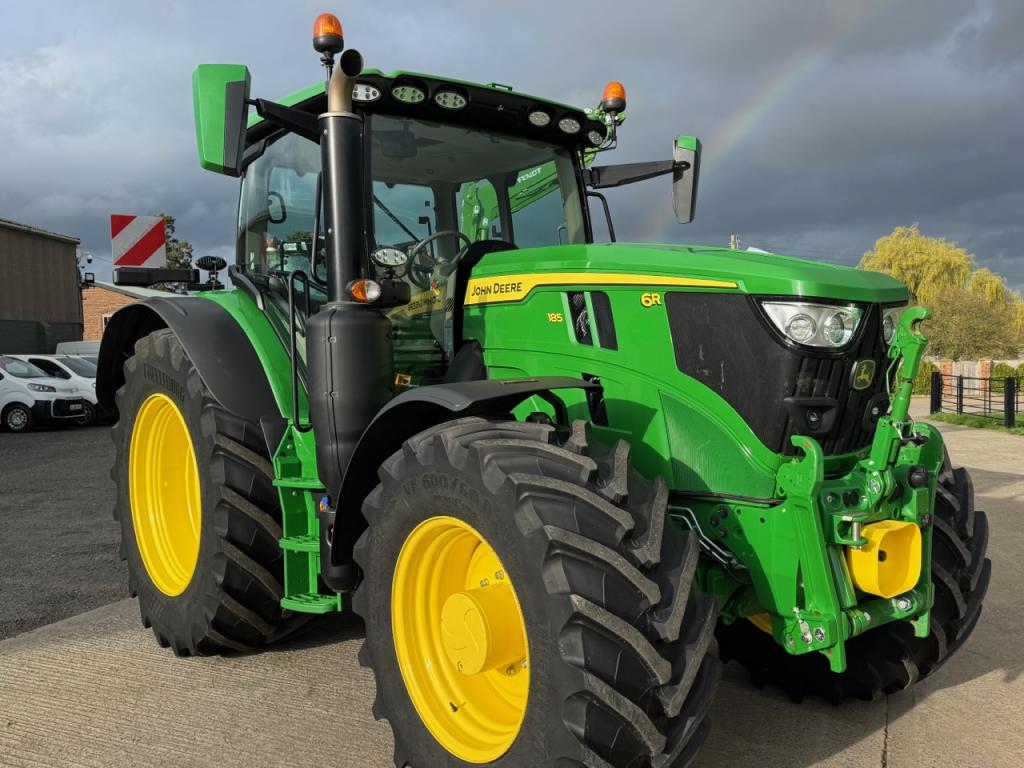 John Deere 6R 185