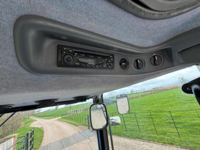 New Holland TS115