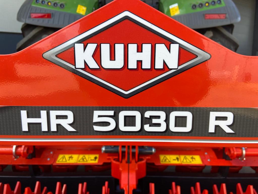 Kuhn HR 5030 R 5 Metre power harrow
