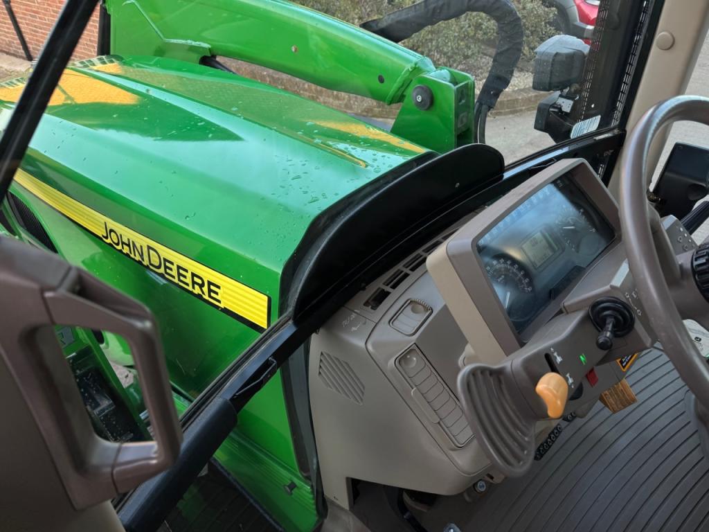 John Deere 6930 Standard