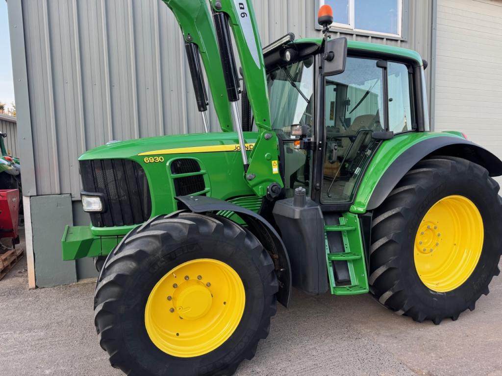 John Deere 6930 Standard