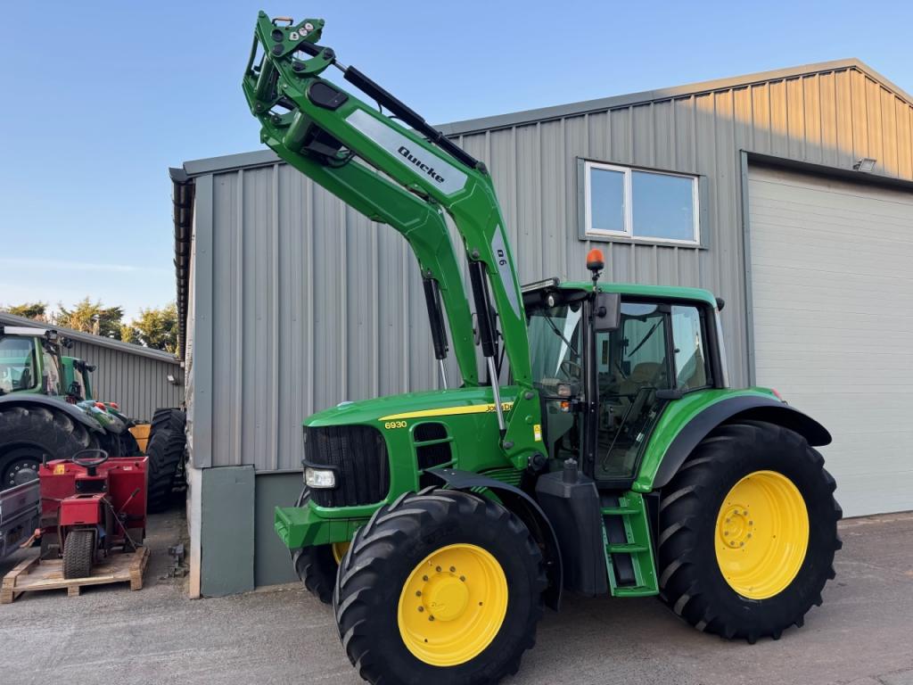 John Deere 6930 Standard