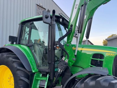 John Deere 6930 Standard