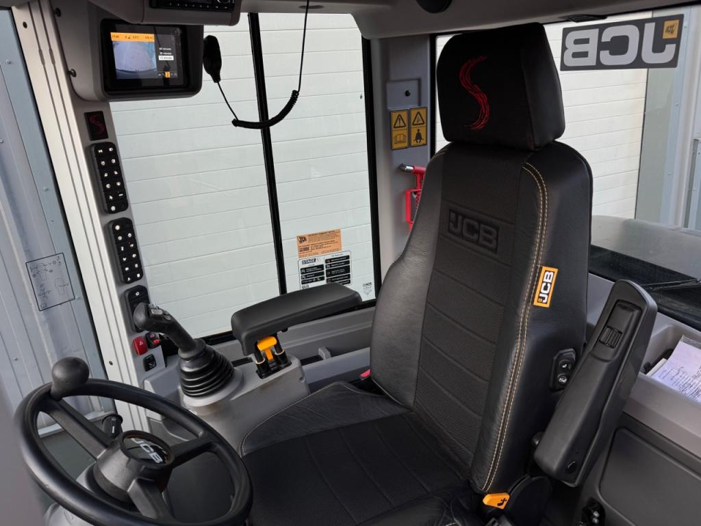 JCB 419S