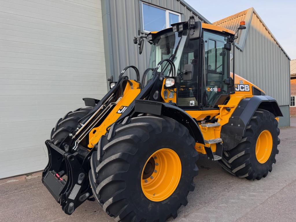 JCB 419S