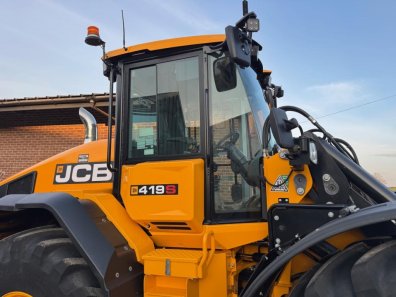 JCB 419S