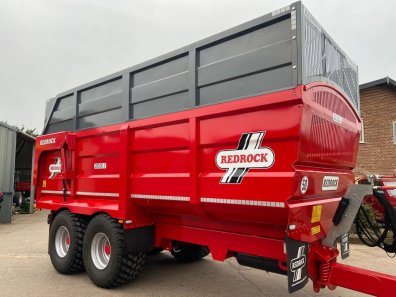 Redrock 200/20 silage trailer