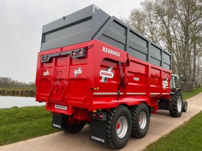 Redrock 200/20 silage trailer