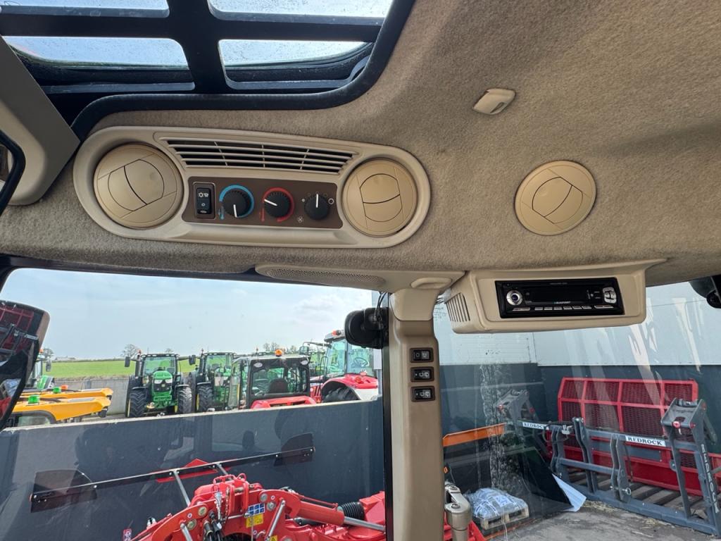 John Deere 3800