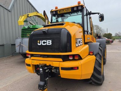 JCB 420S