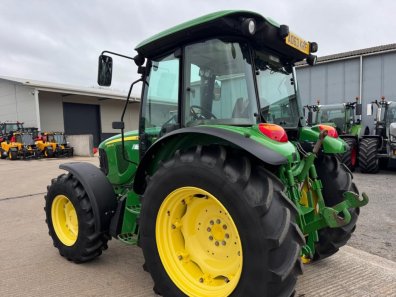 John Deere 5100M