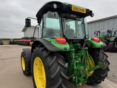John Deere 5100M