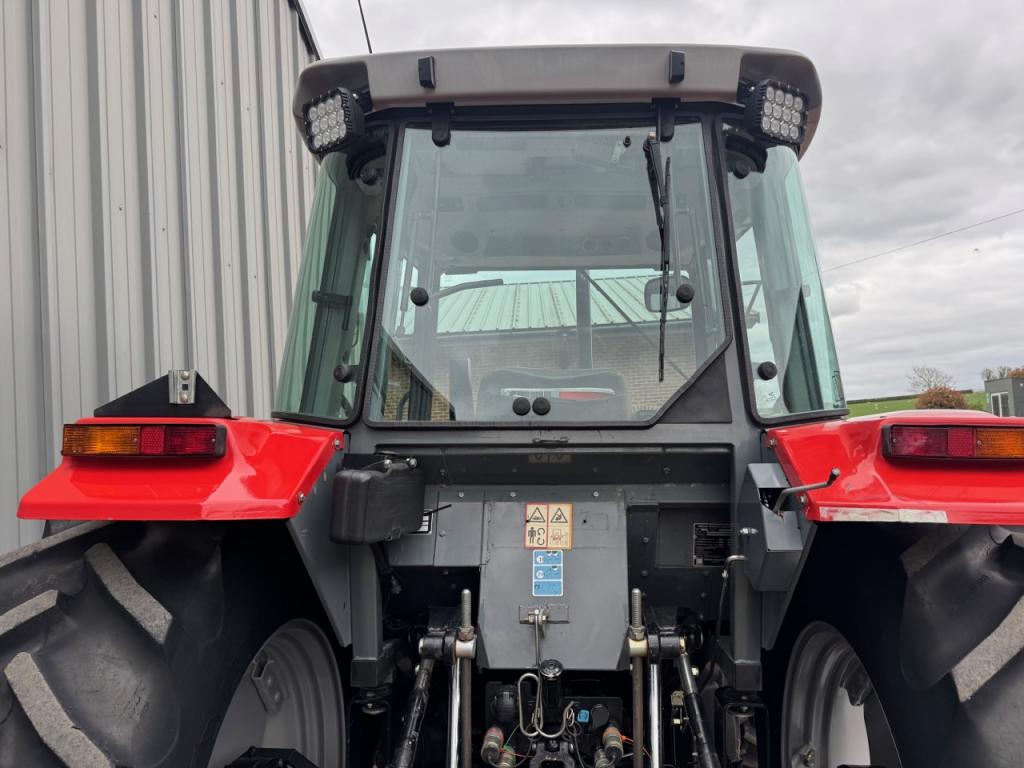 Massey Ferguson 4270