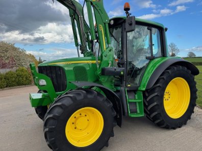 John Deere 6320