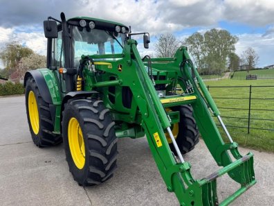 John Deere 6430