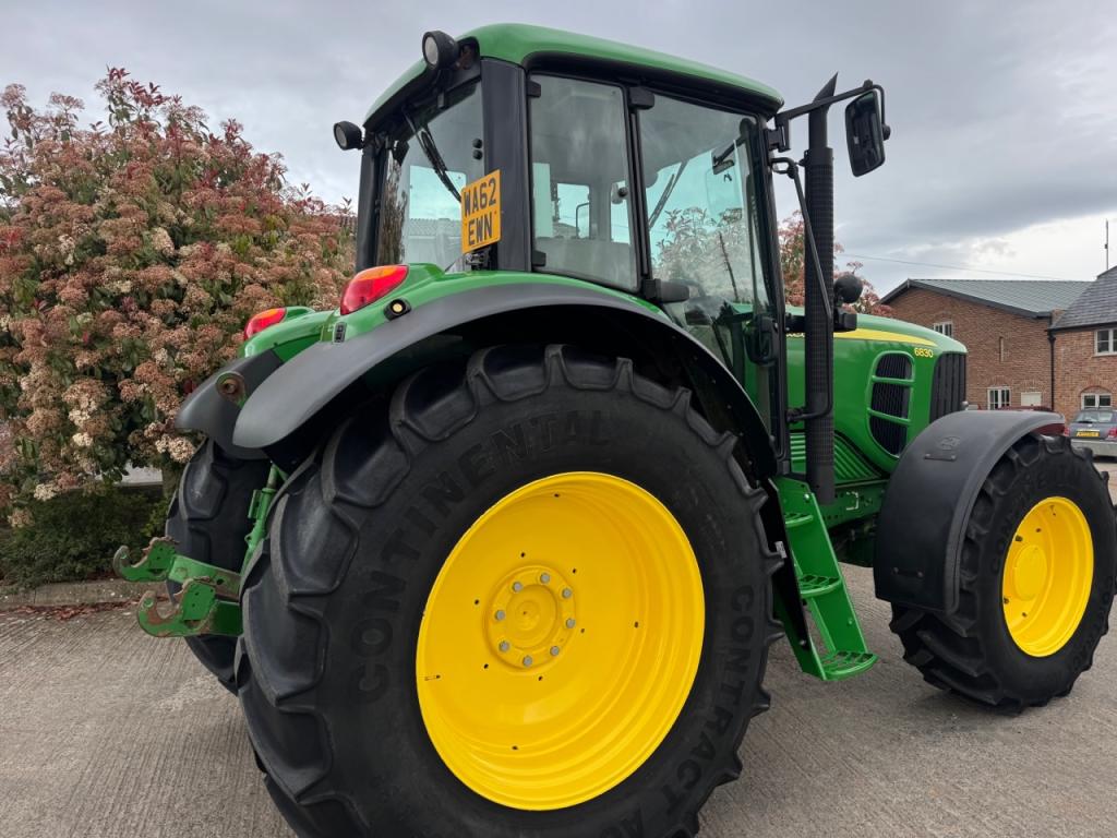John Deere 6830 Standard