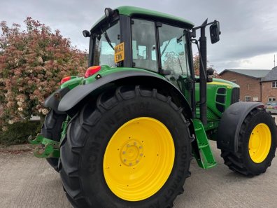 John Deere 6830 Standard