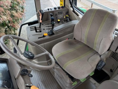 John Deere 6830 Standard