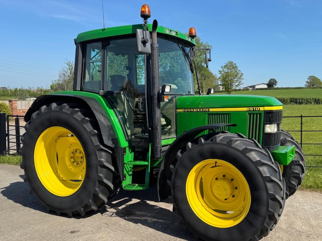 John Deere 6410