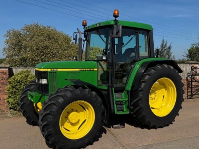 John Deere 6410