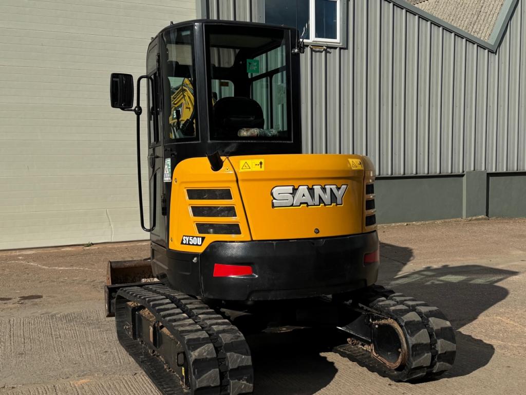 SANY SY50U digger
