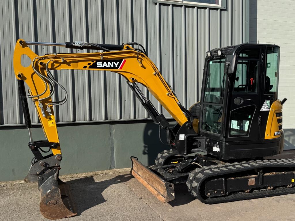 SANY SY50U digger