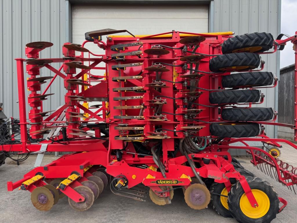 Vaderstad Rapid 600S drill