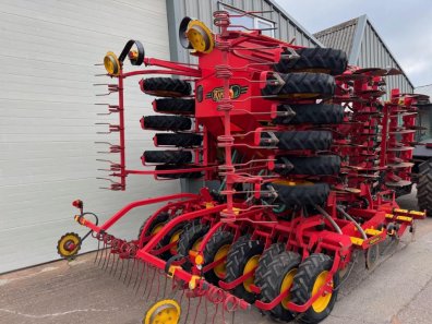 Vaderstad Rapid 600S drill