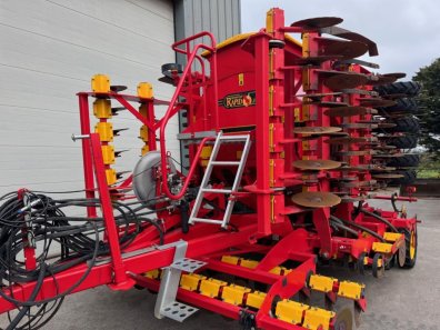 Vaderstad Rapid 600S drill