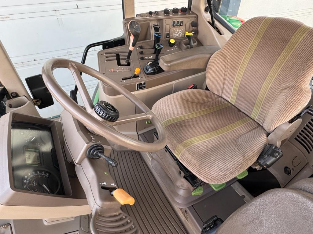 John Deere 6630 Standard