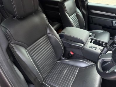 Land Rover Discovery HSE R-Dynamic D300 diesel