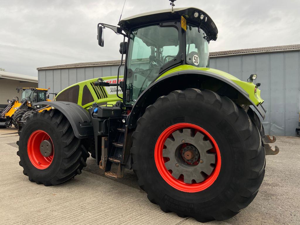 Claas Axion 940 CMATIC
