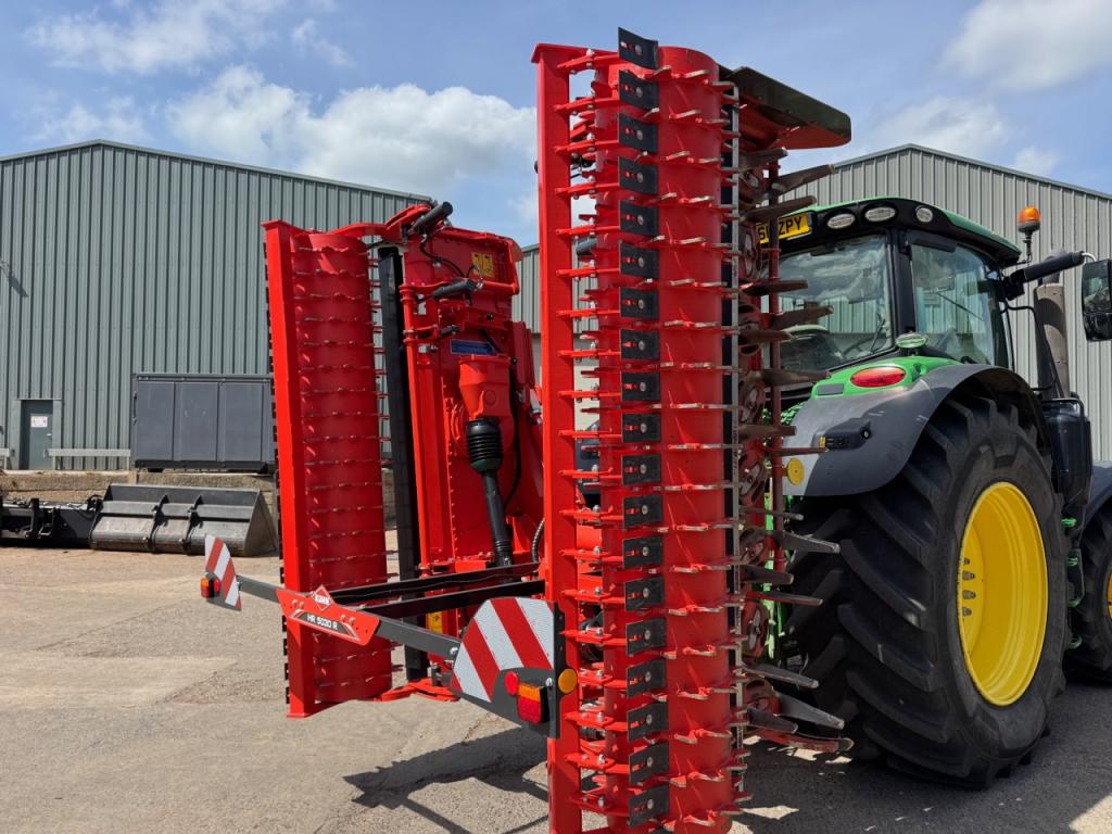 Kuhn HR 5030 R 5 Metre power harrow