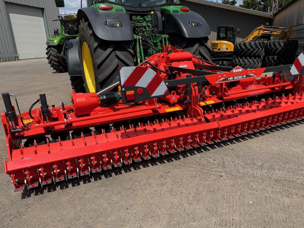 Kuhn HR 5030 R 5 Metre power harrow