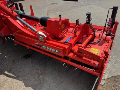 Kuhn HR 5030 R 5 Metre power harrow