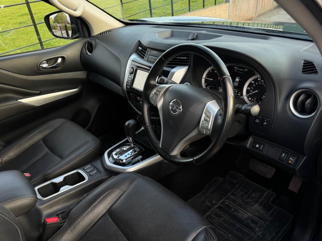 Nissan Navara Tekna 2.3 DCi Diesel