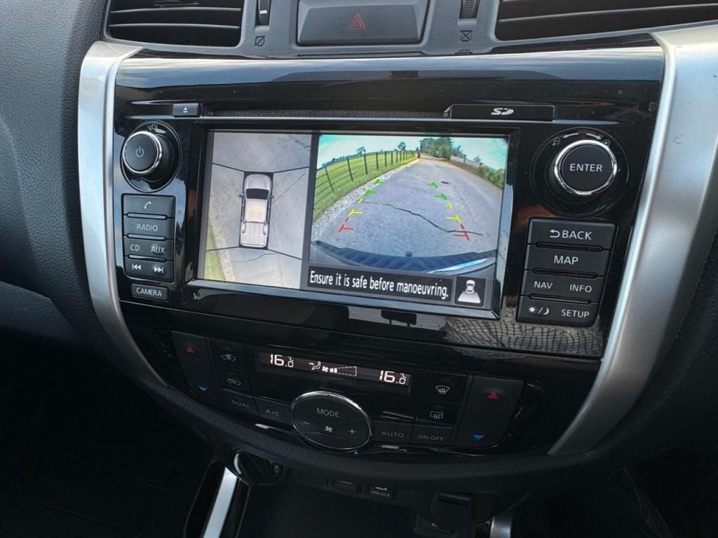 Nissan Navara Tekna 2.3 DCi Diesel