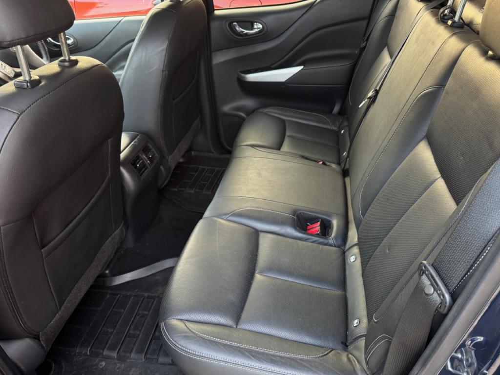 Nissan Navara Tekna 2.3 DCi Diesel