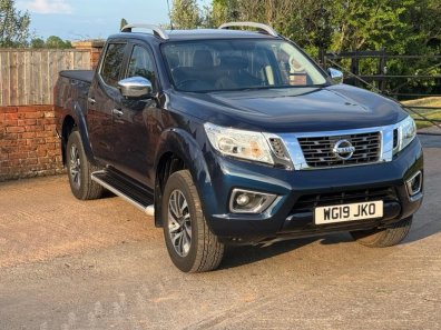 Nissan Navara Tekna 2.3 DCi Diesel