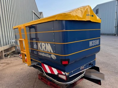 KRM Bogballe M33W fertiliser spinner