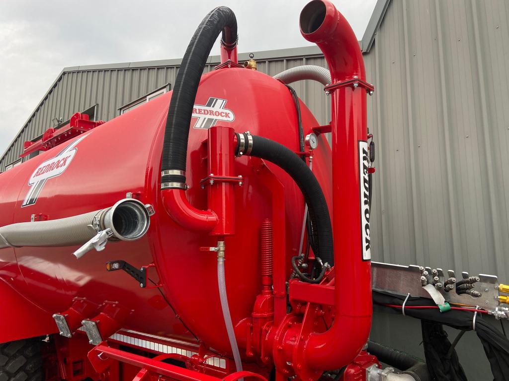 Redrock 3500 Gallon tanker