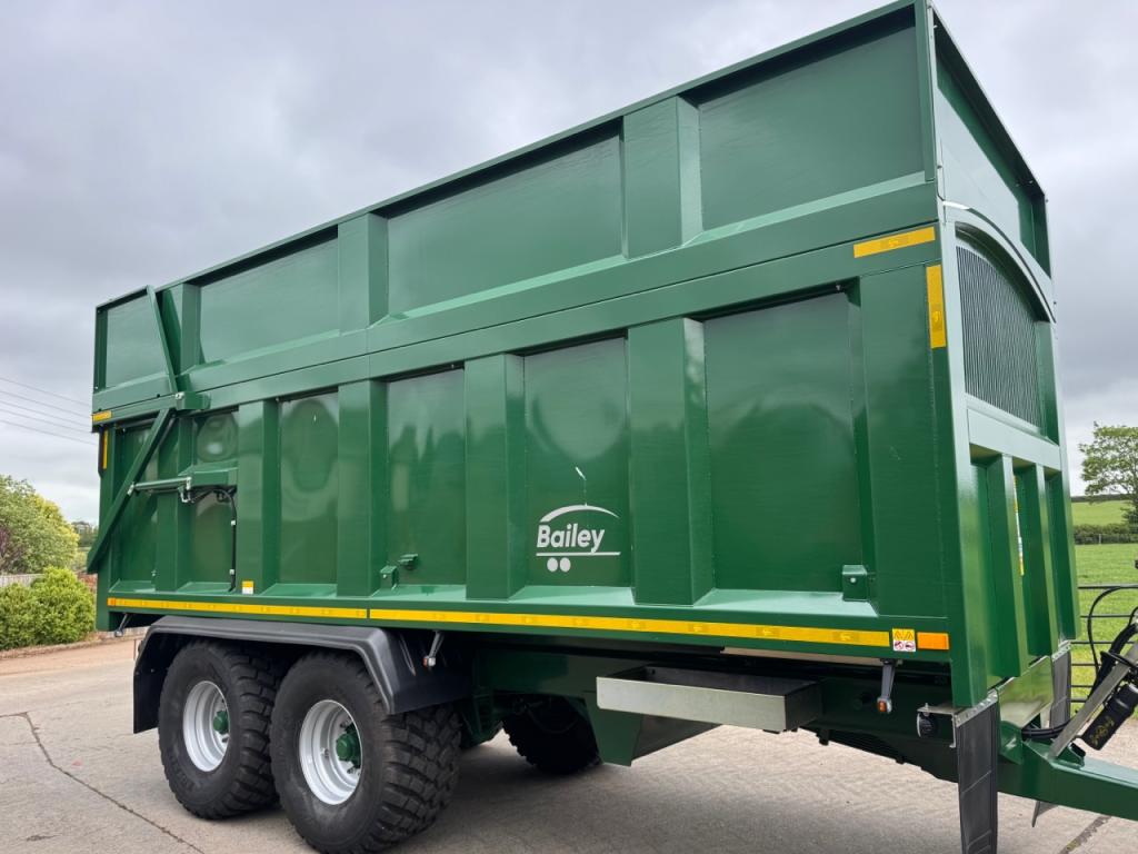 Bailey 16 ton TB silage trailer
