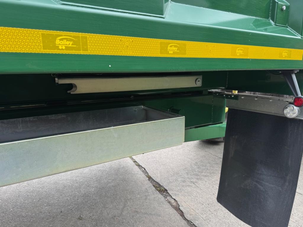 Bailey 16 ton TB silage trailer