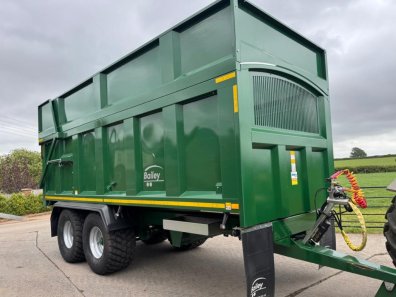 Bailey 16 ton TB silage trailer