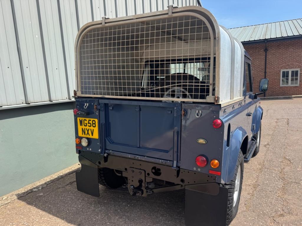 Land Rover Defender 90 Truck Cab 2.4 Diesel
