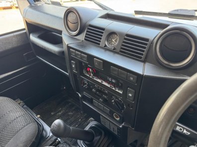 Land Rover Defender 90 Truck Cab 2.4 Diesel