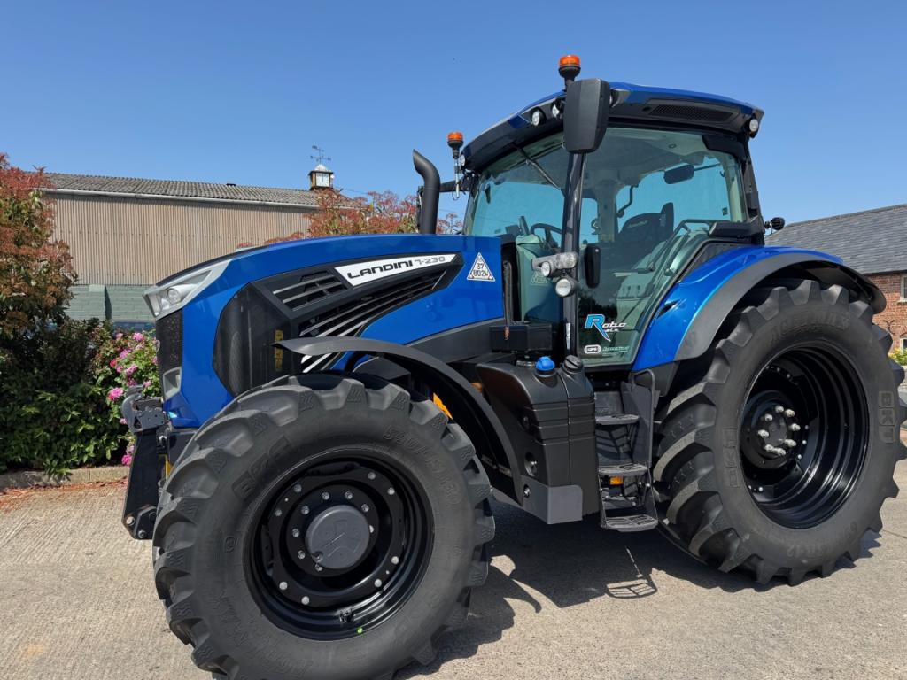 Landini T7-230