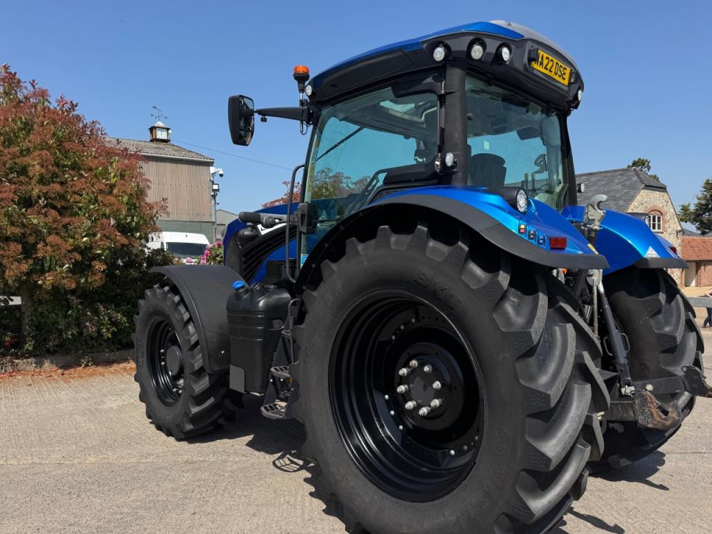 Landini T7-230