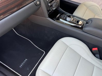 Jaguar XK Signature Edition 5.0LT V8 petrol